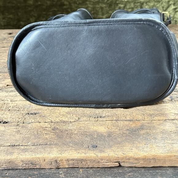 Vintage Coach 4015 Drawstring Sac Black Leather Shoulder Crossbody Bag USA Made - Picture 7 of 9